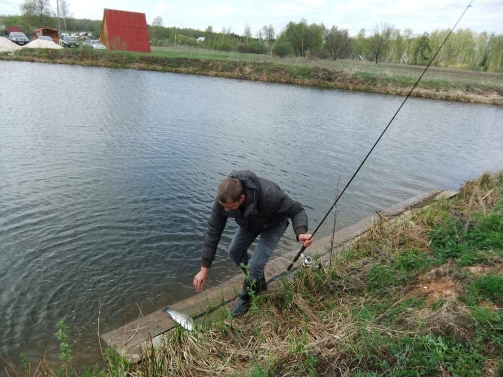 Fishing in high at the KRH Mosfisher, Chekhovsky district of the Moscow Region
