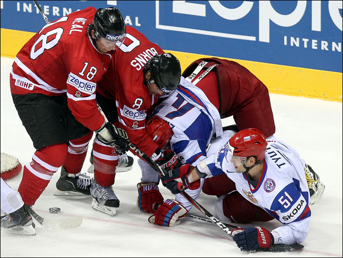 May 12, 2011. Bratislava. World Championship. 1/4 finals. Canada - Russia - 1: 2